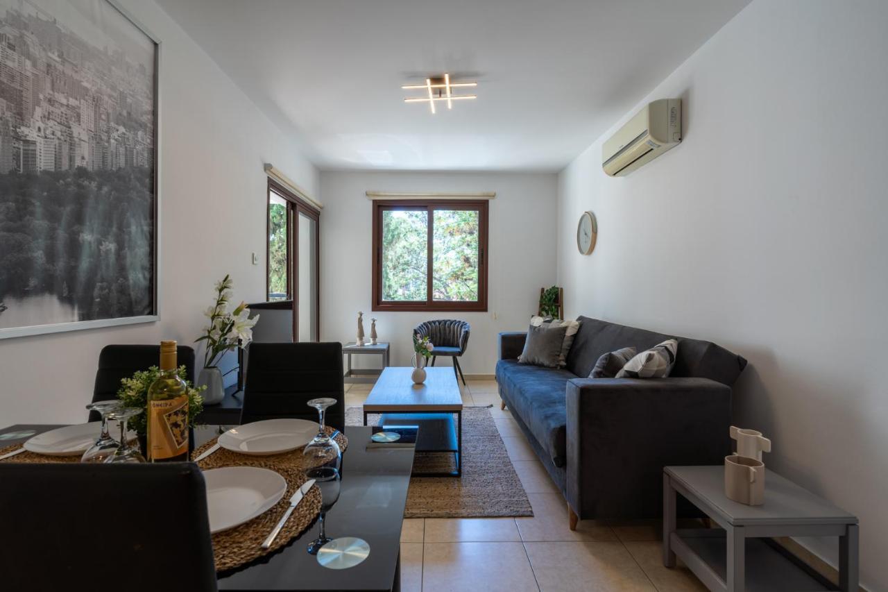 Mia 1-Bedroom Apartment In Larnaca Exteriér fotografie