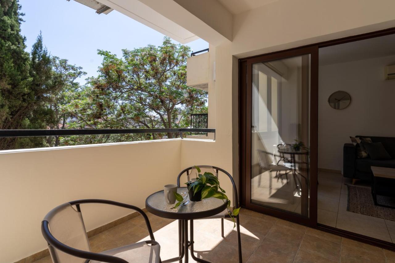Mia 1-Bedroom Apartment In Larnaca Exteriér fotografie